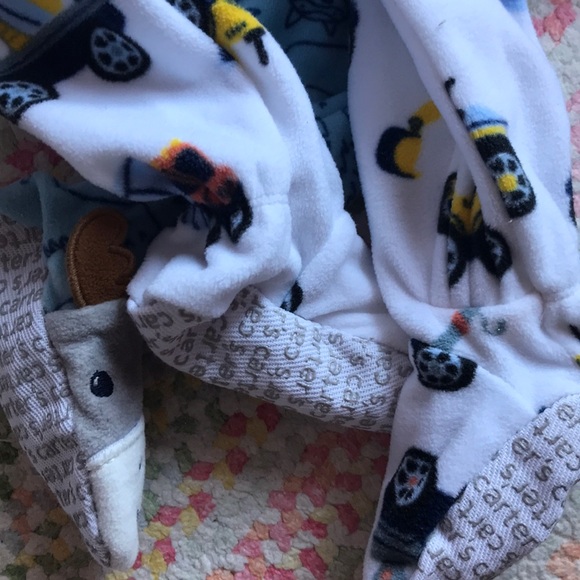 🧸Bundle Carter’s Long Sleeve Fotties - Picture 6 of 7